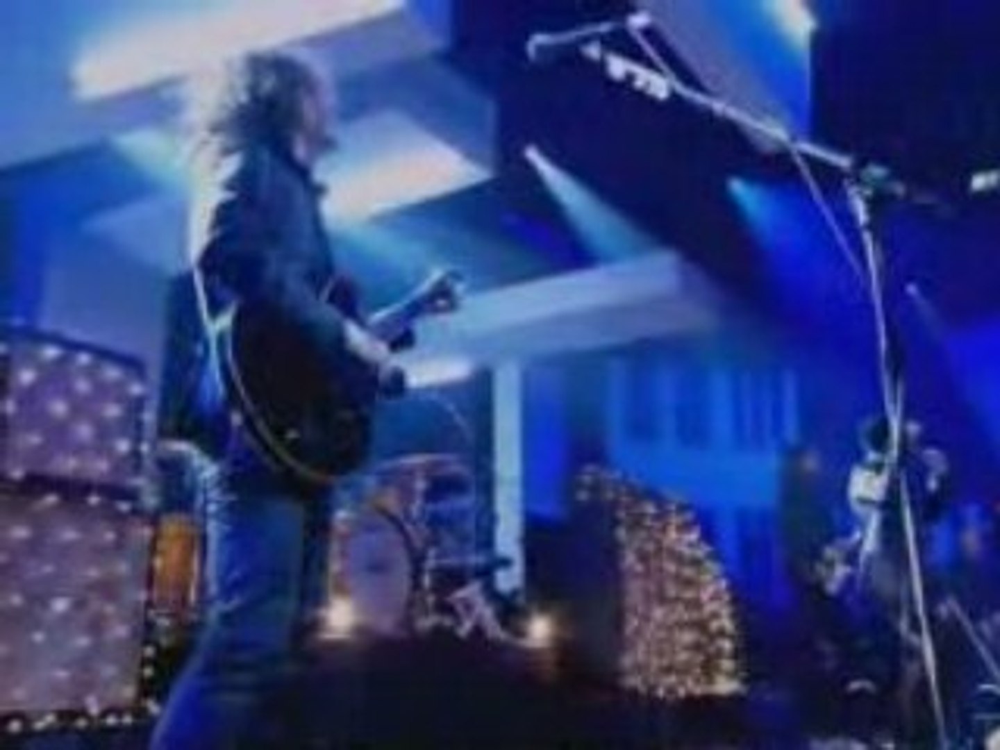 ⁣The Killers - Bones (Live Jools Holland 2006)