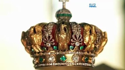 Louvre Rablás: Az Idő Elleni Verseny az Ékszerek Megmentéséért ⏱️