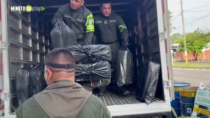 Incautaron dos toneladas de marihuana escondidas en un camión en el Valle: valía $6 mil millones