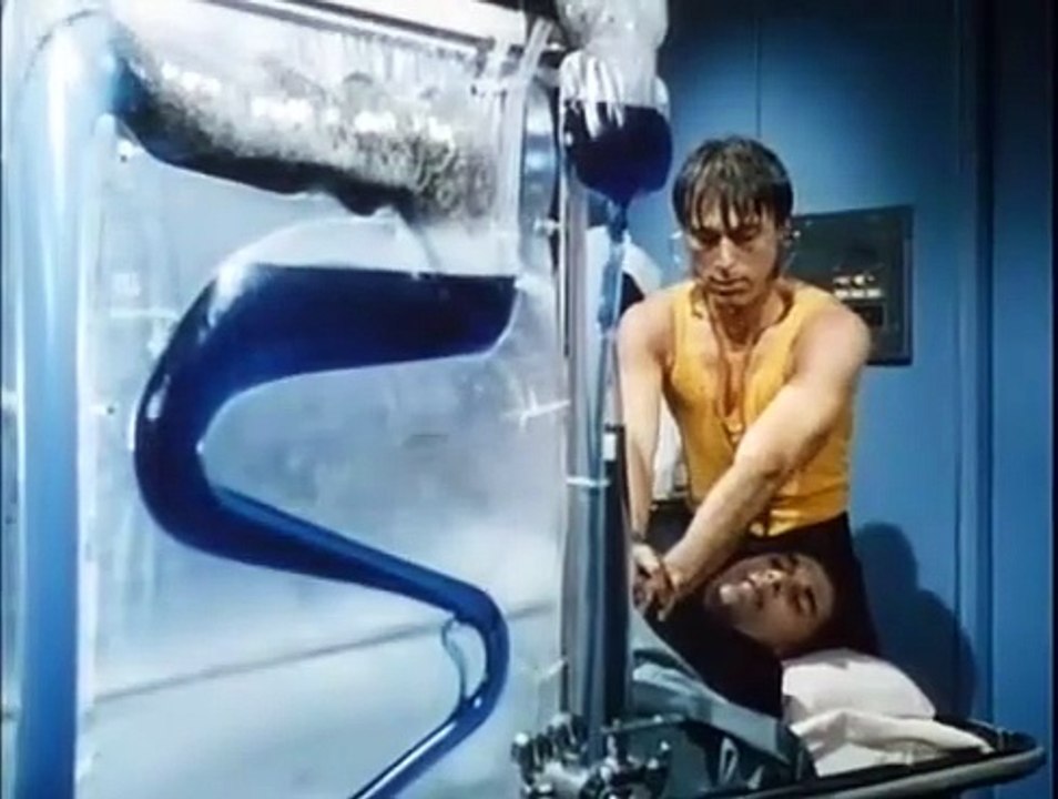 Um 9  Uhr geht die Erde unter