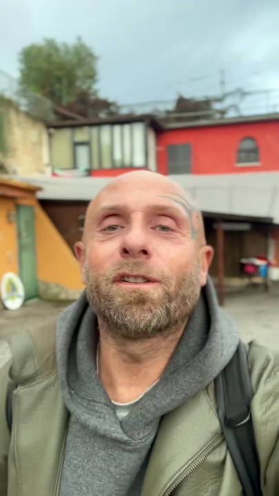 Cannata - Amici tifosi del Milan, quelli della teoria astrusa del “ era rigore”, vi dedico un pensiero.Un abbraccio grande. (21.10.25)