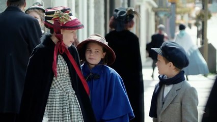 Kids put on a Christmas play🎄discover the meaning of the Magis🎅Christmas Movie