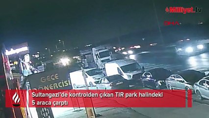 Sultangazi’de kontrolden çıkan TIR park halindeki 5 araca çarptı