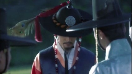 BAJO LA LUZ DE LA LUNA/CAP 14 AUDIO LATINO