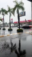 Inundaciones y fuerte congestión vehicular por lluvias asociadas a la tormenta Melissa