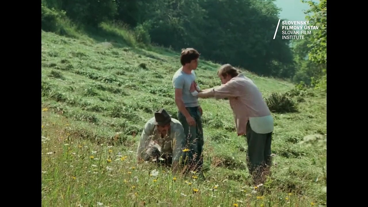 Kosenie jastrabej lúky | movie | 1982 | Official Trailer