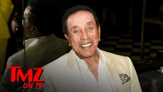 Smokey Robinson, the Motown icon, describes AI as 'Real Scary Situation' | TMZ TV