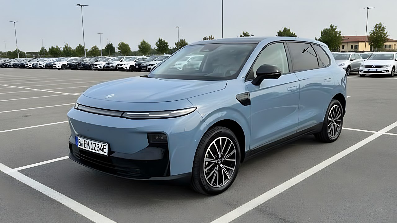 2025 Leapmotor B10 Starry Night Blue – Elektro-SUV im Check