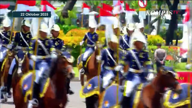 Dentuman Meriam Sambut Presiden Afrika Selatan di Istana! Ditemani Presiden Prabowo Periksa Pasukan