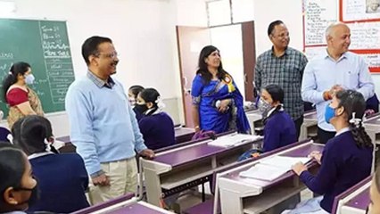 Delhi Govt School के 10th Class में 70% Student Fail, NIOS Model पर Public Angry Reaction,