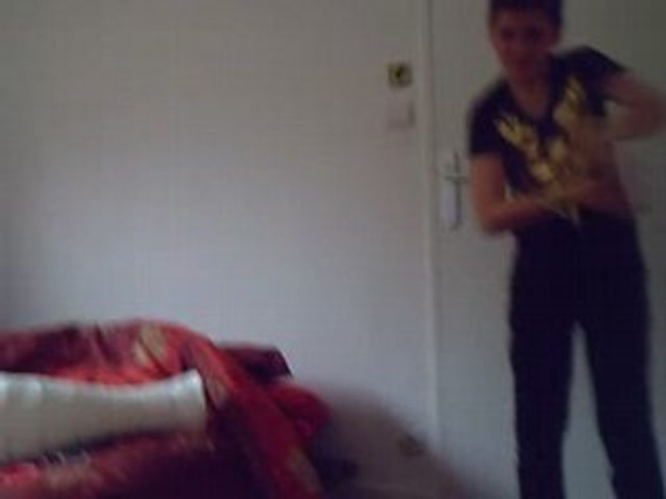 CLIP0024