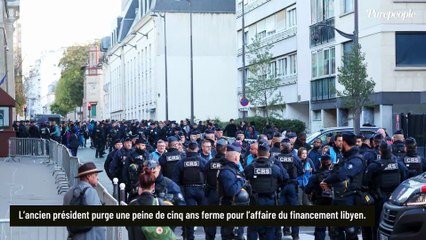 Nicolas Sarkozy observé de près et traité différemment des autres détenus, cette décision qui a été prise et “appliquée immédiatement”