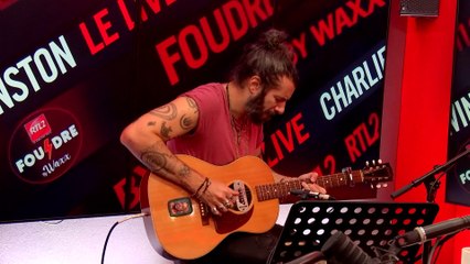 Charlie Winston & Waxx reprennent "Under the Bridge" en live dans Foudre