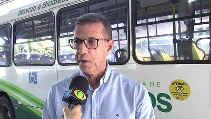 Ônibus municipais de Santos ganham selo alertando sobre ponto cego