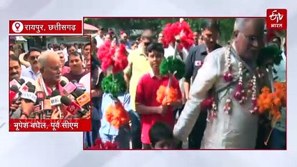 भूपेश बघेल ने पारंपरिक वेशभूषा में की गोवर्धन पूजा, भाजपा पर कसा तंज, कहा- धर्म केवल उनका वोट लेने का माध्यम