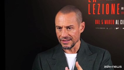 Accorsi e De Angelis nelle dinamiche dello stalking in "La lezione"