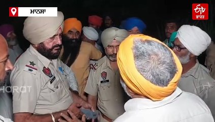 ਕਿਸਾਨ ਦੇ ਖੇਤ 'ਚ ਲਾਈ ਅੱਗ, ਮੌਕੇ 'ਤੇ ਪਹੁੰਚੀ ਪੁਲਿਸ, ਪਾਇਆ ਘੇਰਾ