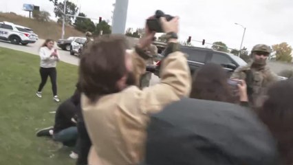 People face off with border patrol agents in Cicero, Illinois