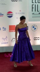 إطلالة ميس حمدان من العرض الخاص لفيلم -السادة الأفاضل- من مهرجان الجونة السينمائي-