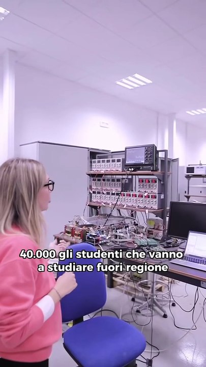 Decaro - Oggi 40.000 ragazzi pugliesi studiano fuori regione (22.10.25)