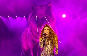 Shakira se siente 'orgullosa' de Bad Bunny por realizar el Show de Medio Tiempo del Super Bowl