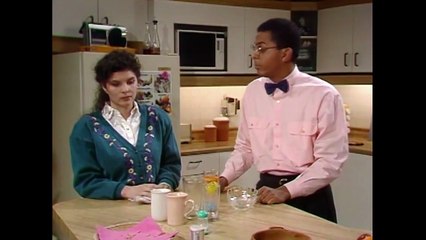 📺 Chambres en ville – S01E28 : Un téléphone anonyme