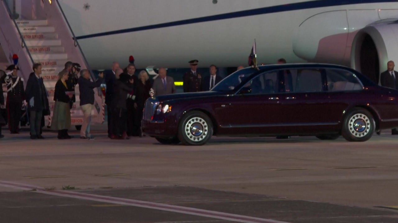 영국 국왕, 바티칸 국빈 방문...내일 교황과 기도 / YTN