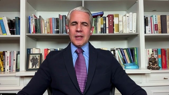 CENTRÃO PODE VOLTAR A APOIAR LULA / TRUMP DE OLHO NA VENEZUELA | OS PINGOS NOS IS - 22/10/25