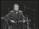 Johnny Cash - Sunday Morning Coming Down (liveManhattCenter)