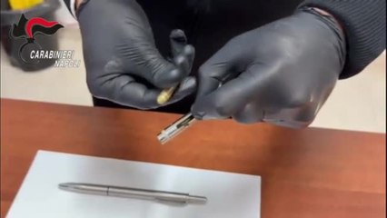 Come funzionano le penne pistola sequestrate a Sarno