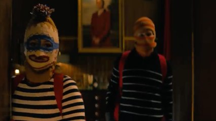 Un robo muy navideño Tráiler VOSE