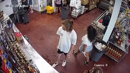 Man Accidentally Knocks Down Entire Shelf of Champagne Bottles in Supermarket – Epic Fail Caught on Camera! 🍾😱
