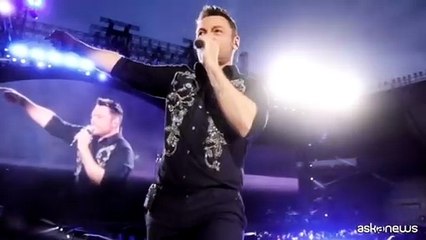 Tiziano Ferro rimette al centro l'essere umano con "Sono un grande"