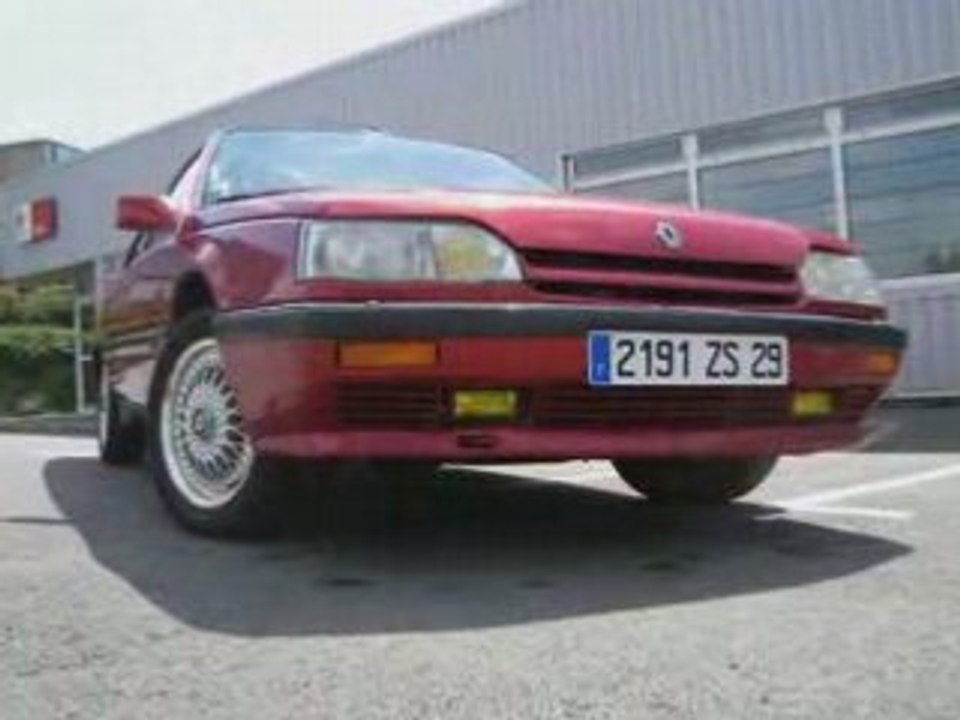 Présentation R25 V6 Turbo 182ch