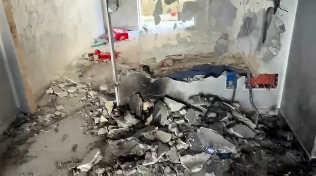 Palermo, la casa incendiata a Borgo Nuovo: restano solo cenere e macerie