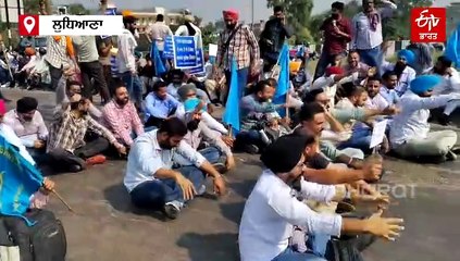 ਪੀਆਰਟੀਸੀ ਅਤੇ ਪੰਜਾਬ ਰੋਡਵੇਜ਼ ਵੱਲੋਂ ਚੱਕਾ ਜਾਮ, ਕਿਲੋਮੀਟਰ ਸਕੀਮ ਦਾ ਕਰ ਰਹੇ ਵਿਰੋਧ