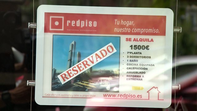 La compraventa de viviendas rompe con 13 meses consecutivos de alza tras caer un 3,4% en agosto