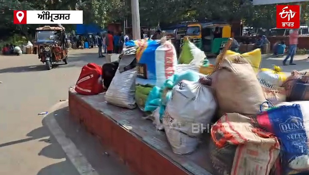 ਪੰਜਾਬ ਦੇ ਰੇਲਵੇ ਸਟੇਸ਼ਨਾਂ ’ਤੇ ਛੱਠ ਪੂਜਾ ਨੂੰ ਲੈ ਕੇ ਪ੍ਰਵਾਸੀਆਂ ਦੀ ਭੀੜ, ਪ੍ਰਬੰਧਾਂ ਨੂੰ ਲੈ ਕੇ ਜਤਾਈ ਨਿਰਾਸ਼ਾ