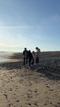 Haslemere mum Sophie Disley is raising funds and awareness for CoppaFeel! Here she enjoys a family day at the beach before her life-saving early breast cancer diagnosis