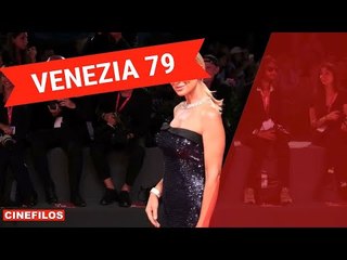 Serena Autieri sul red carpet di Venezia 79