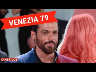 Can Yaman su red carpet di Venezia 79