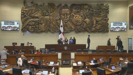 Mulino advierte que podría acudir a la Corte por ley que flexibiliza requisitos para ejercer la abogacía