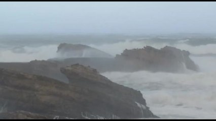 Venti a 100km e feriti, la tempesta Benjamin spazza la Francia