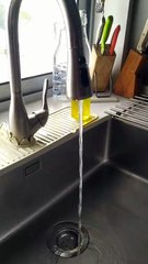 Balçova Olimpiyat Köyü’nde su çilesi: Basınç düşüklüğü yurttaşları isyan ettirdi