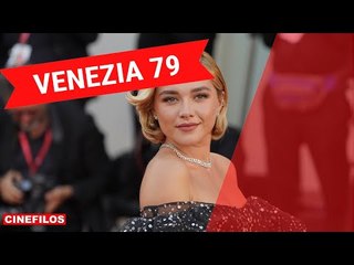 Florence Pugh sul red carpet di Don't Worry Darling a Venezia 79