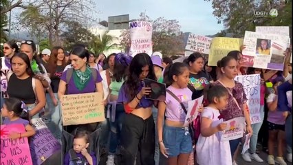 Condenan gobierno y colectivos el feminicidio de mujeres en Puerto Vallarta