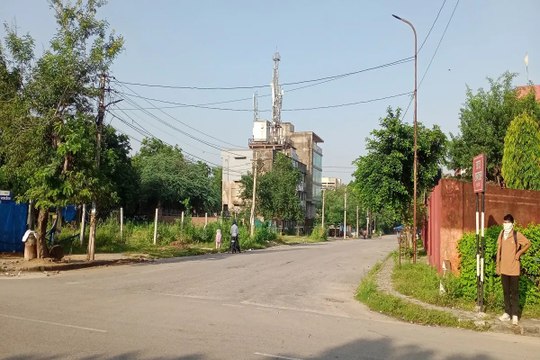 Rajasthan Weather : जयपुर में रात में बढ़ा हल्की सर्दी का जोर, तापमान में गिरावट से बढ़ी ठंडक