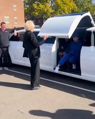 Vítima mais grave de ataque a igreja regressa a casa dois meses depois