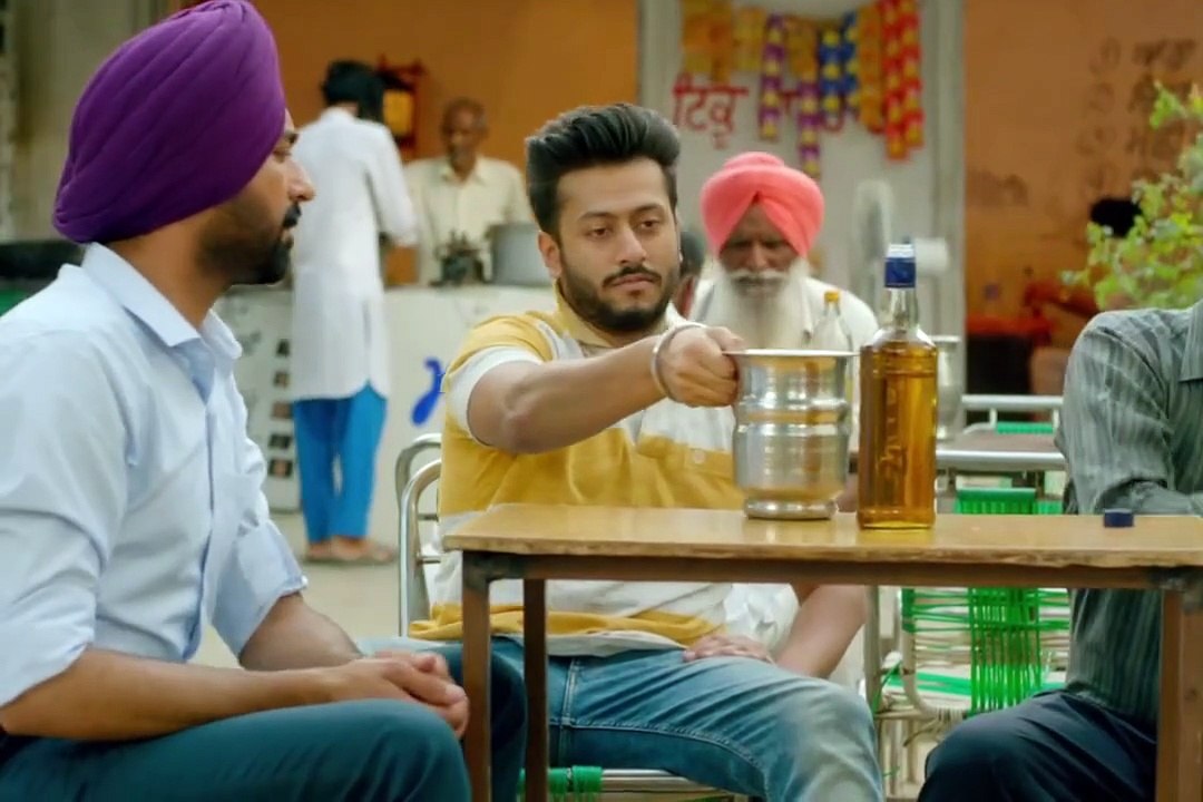 Afsar Movie Funny Scene 🤣😂..