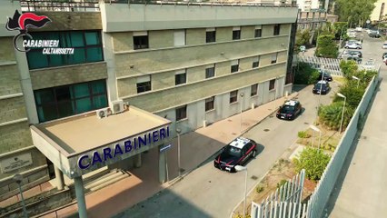 Il sacerdote accoltellato a Gela, arrestato un giovane: individuato grazie alla videosorveglianza